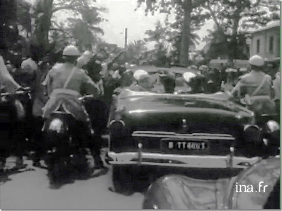 (TG-gv_56-75)_TT_466_(Territoire_Togolaise)_US_car-AK